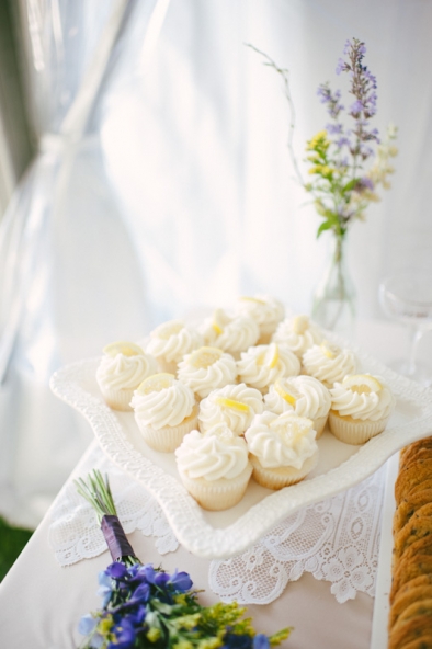 Lemon cupcakes 