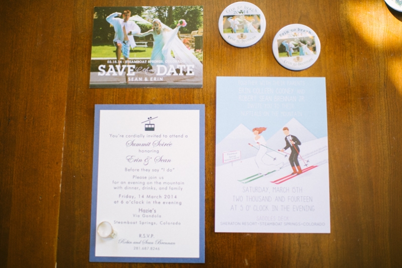 wedding invitation with skiers