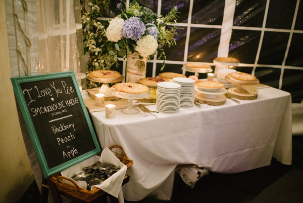 Pies at weddings